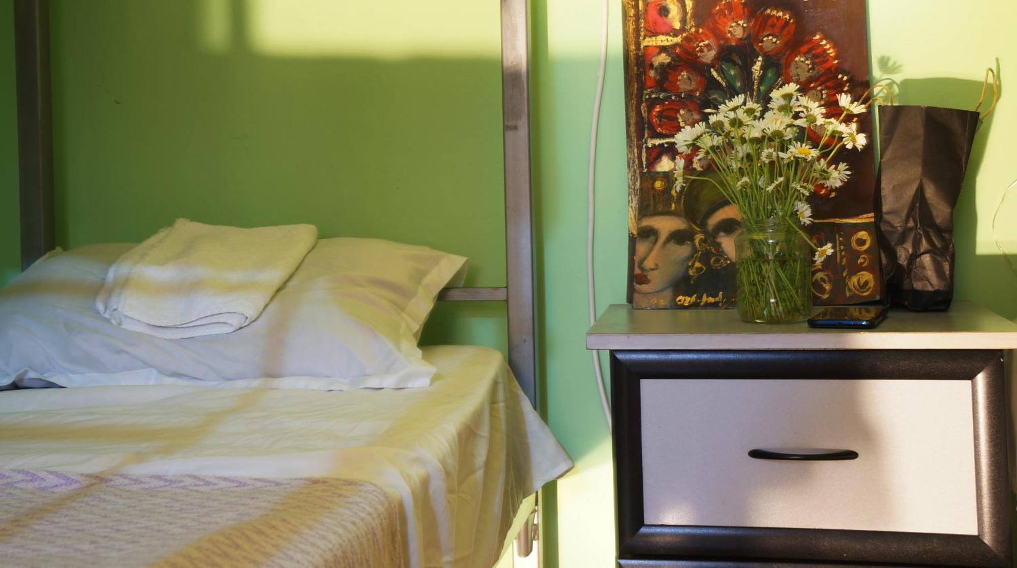 Harmony Boutique Hostel Batoemi Buitenkant foto